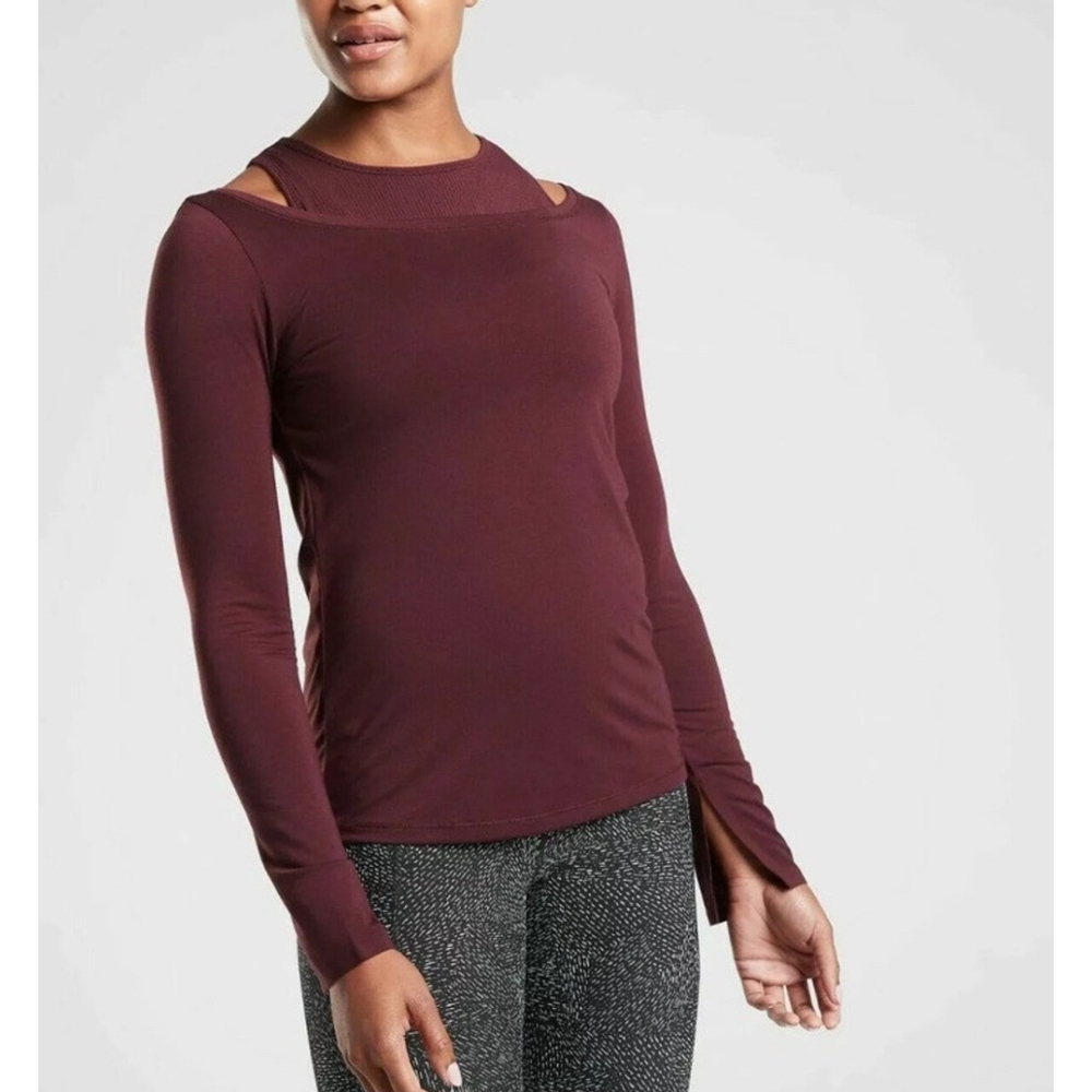 Athleta Womens Essence Groove Top Burgundy Long Sleeve Stretchy Yoga Shirt Sm